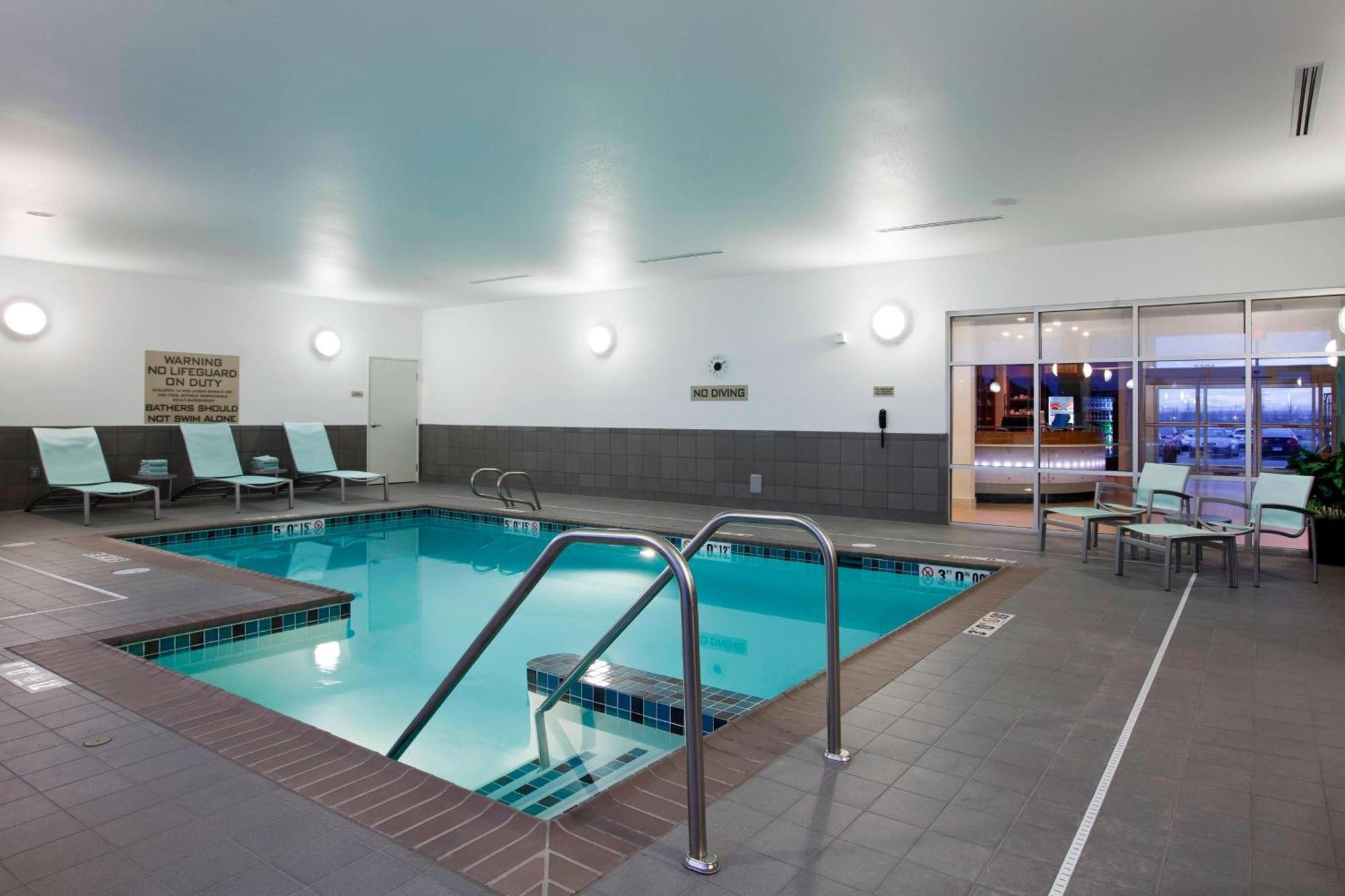 Springhill Suites By Marriott Salt Lake City Airport Exteriör bild